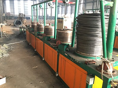 大聯(lián)罐拉絲機機